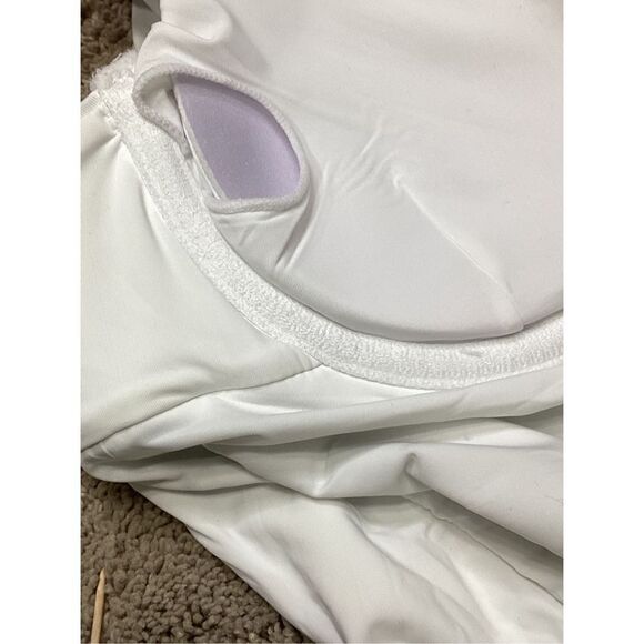 New. AQUA low cut floral swimsuit. Retails $98 Medium - Picture 10 of 10